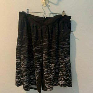 Lululemon Mens Black Shorts Large